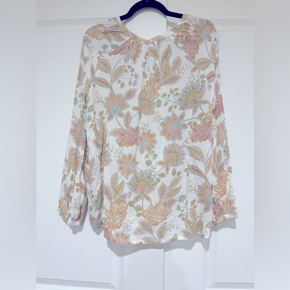 Lucky brand like new size large lightweight blouse - Picture 2 of 5